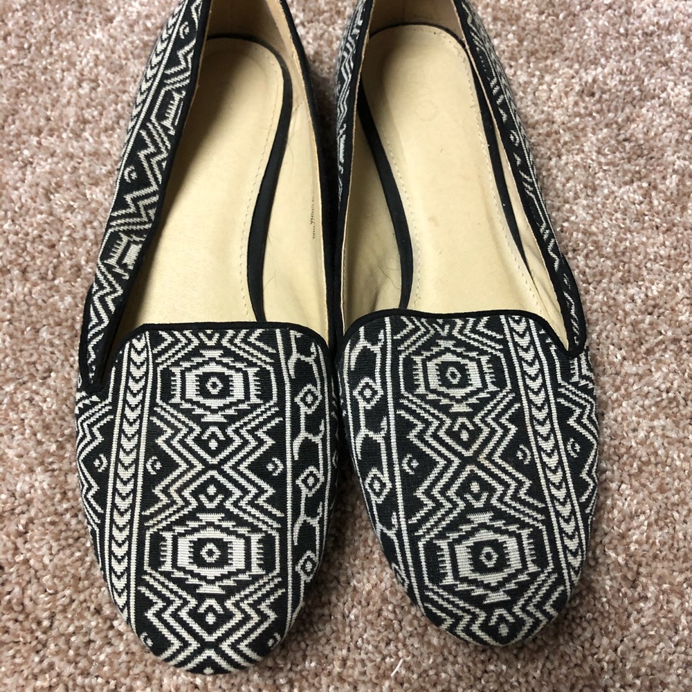 Tribal print slip on shoes